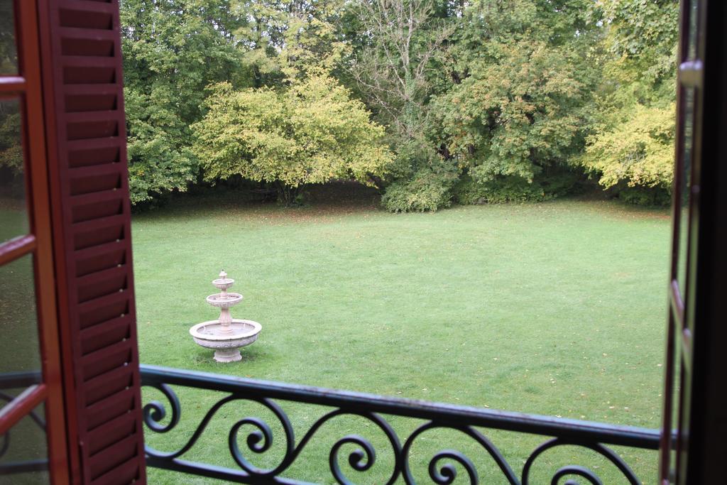 Chateau Du Breuil Bed and Breakfast Gevrolles Camera foto